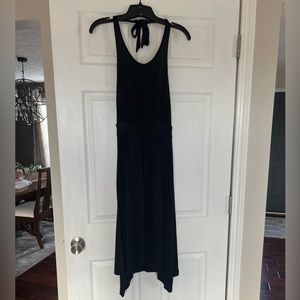 Old Navy black halter tie neck dress. Scoop back.